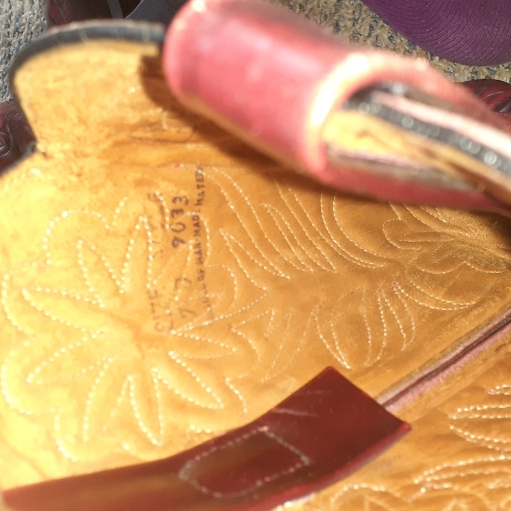 Cat’s Paw Vintage Western Cowboy Boots Red Floral Embroidered Leather SIZE 7 - Picture 12 of 16